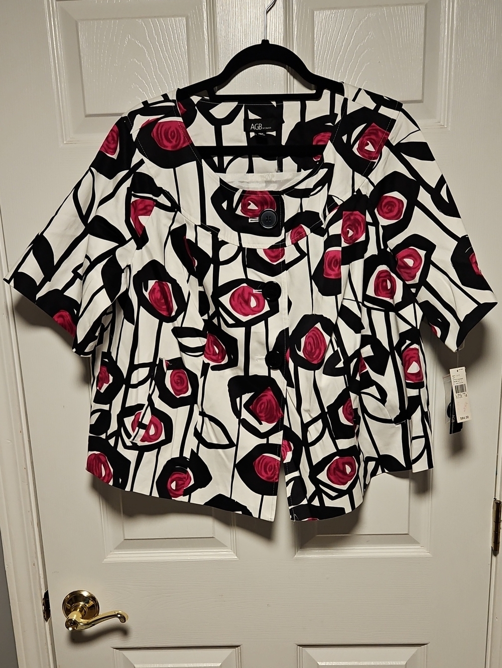 AGB Black and White Button-Front Top with Pink Rose Print